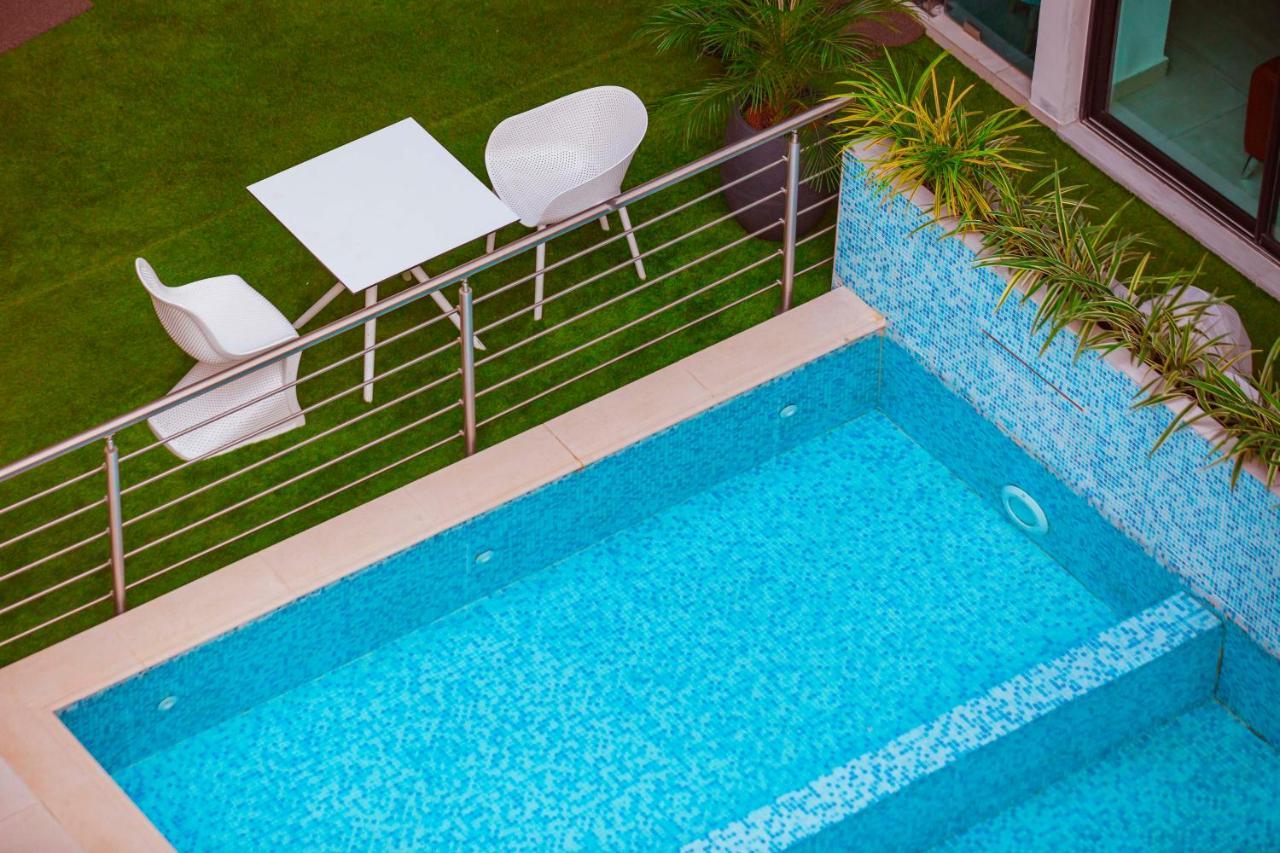 Hotel Les Vallons Abidjan Eksteriør bilde