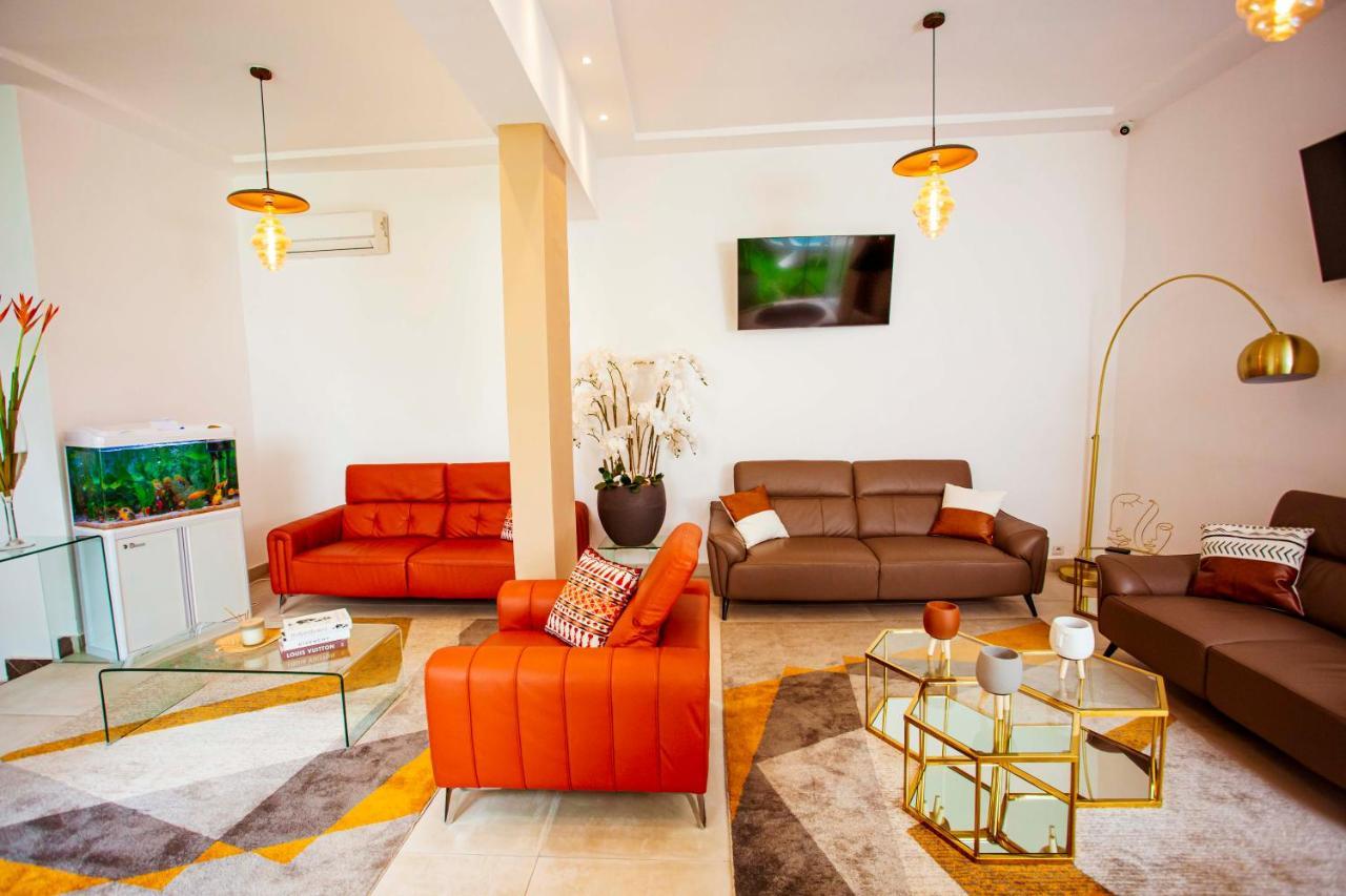 Hotel Les Vallons Abidjan Eksteriør bilde