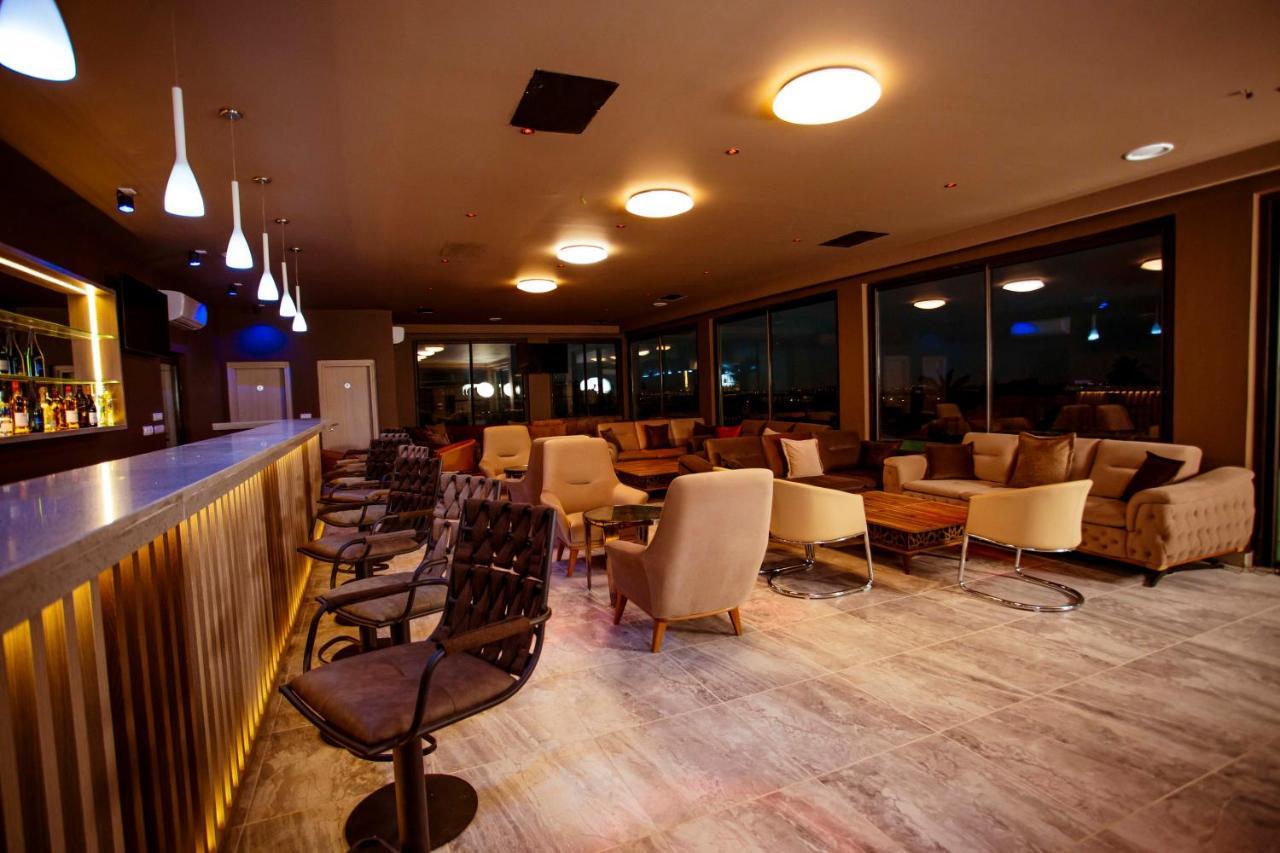 Hotel Les Vallons Abidjan Eksteriør bilde